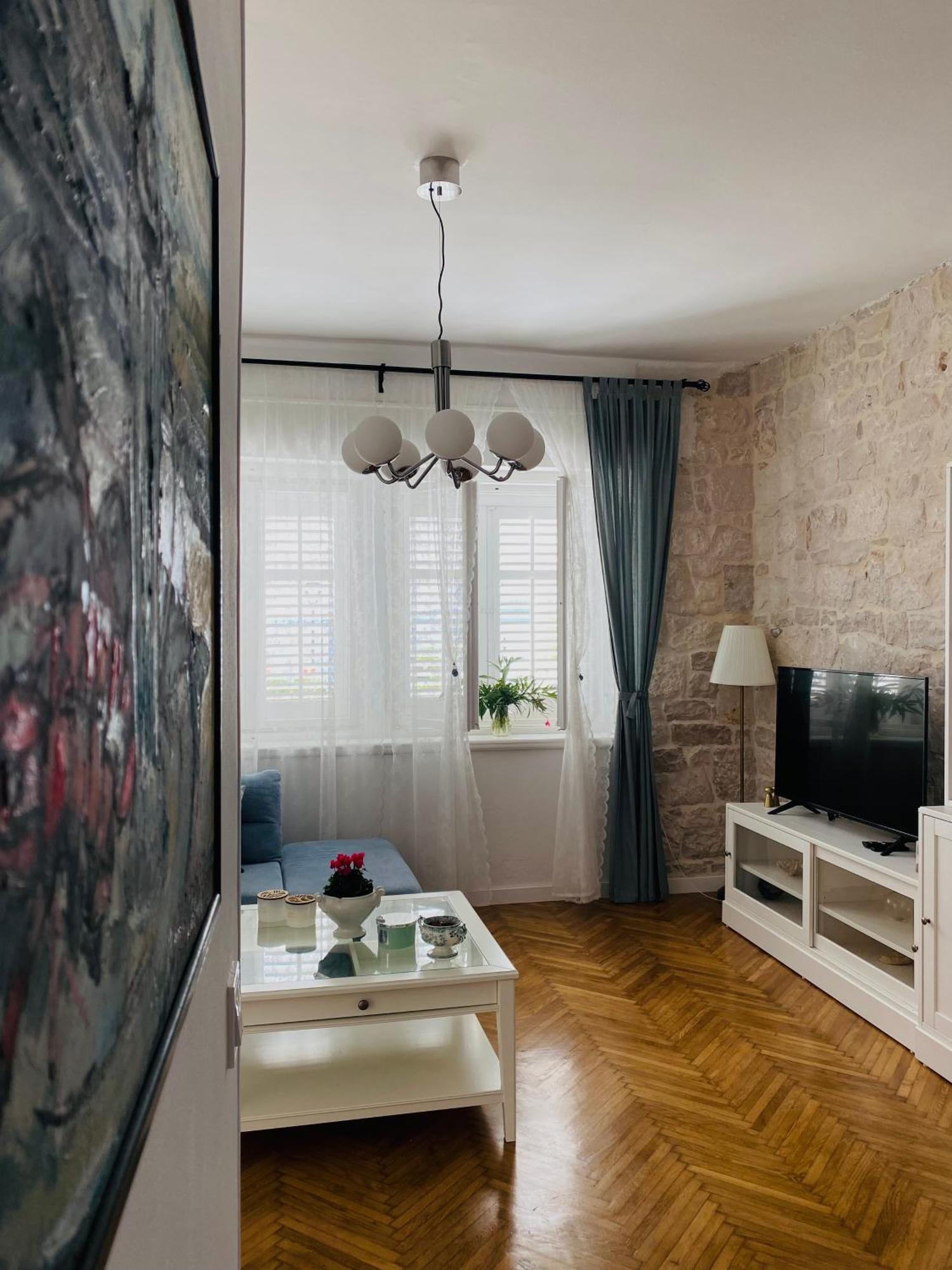 Luxury Apartment Lukas Orebic Exterior photo